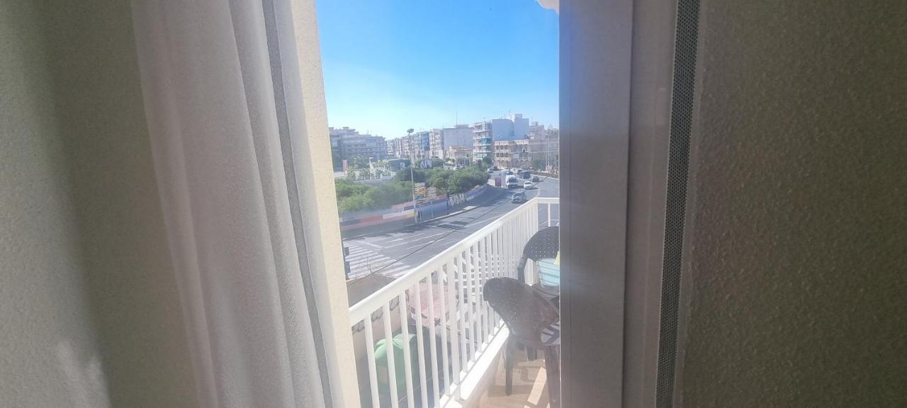 Апартаменти Sea View Торрев'єха Екстер'єр фото